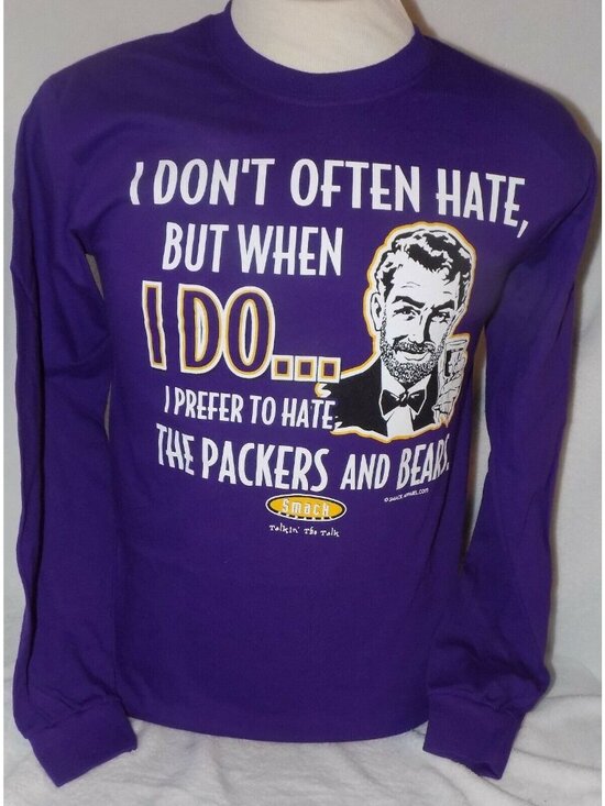 Smack Apparel Other - Minnesota Vikings Stay Victorious (Anti-Packers\Bears) Shirt, Small